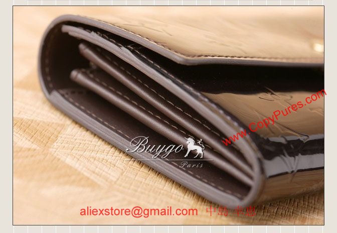 LOUIS VUITTON【ルイ・ヴィトン】  M93524　ポルトフォイユ・サラ　アマラント